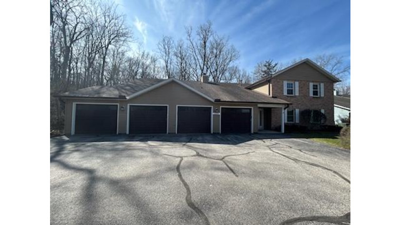 326 Riverview Dr 1 Delafield, WI 53018 by Coldwell Banker HomeSale Realty - New Berlin $275,000