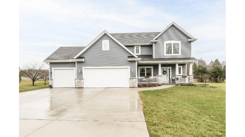 S93W22685 Henneberry Ave Big Bend, WI 53103 by Victory Realty Elite $639,900