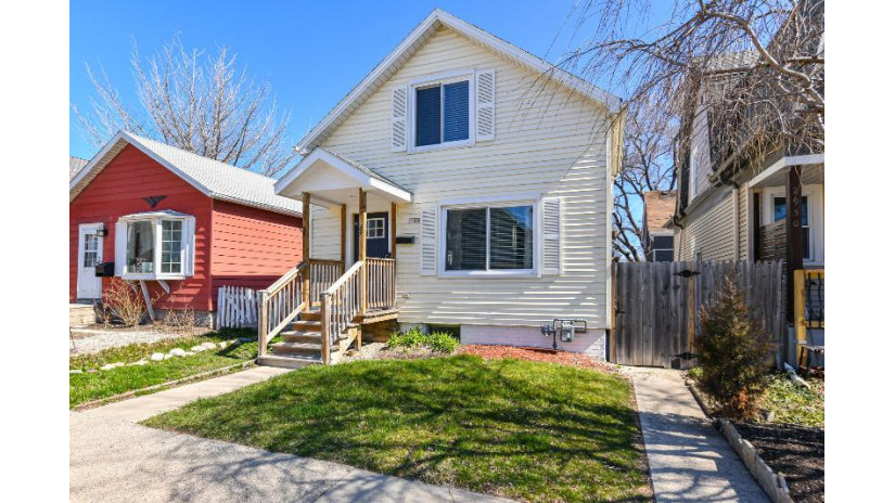 2946 S Kinnickinnic Ave Milwaukee, WI 53207 by EXP Realty, LLC~MKE $357,900