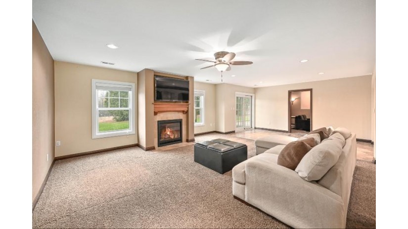 1122 Four Winds Way Hartland, WI 53029 by Prestige Realty WI LLC $945,000