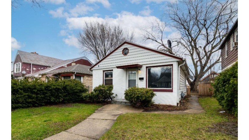 3960 N 28th St Milwaukee, WI 53216 by EXP Realty LLC-West Allis $119,900