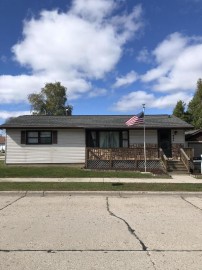 904 Webster St, Two Rivers, WI 54241-3736