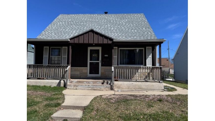 3628 S 17th St Milwaukee, WI 53221 by Coldwell Banker Realty $219,900