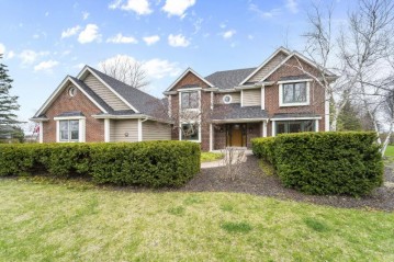 12104 N Silver Ave, Mequon, WI 53097