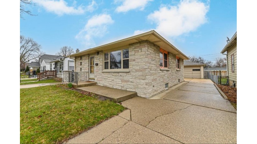 2464 S 69th St West Allis, WI 53219 by Firefly Real Estate, LLC $224,900