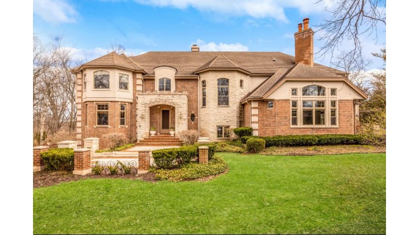 1200 Orchard Ln Elm Grove, WI 53122 by Keller Williams-MNS Wauwatosa $2,295,000