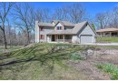 2575 Eastwood Ln, Brookfield, WI 53005 by Mierow Realty $674,900