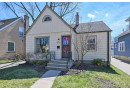 7841 W Lorraine Pl, Milwaukee, WI 53222 by Firefly Real Estate, LLC $229,900