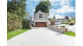 5648 W Lake Dr West Bend, WI 53095 by Leitner Properties $2,250,000