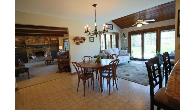 4625 Shagbark Ln Brookfield, WI 53005 by Lannon Stone Realty LLC $647,000