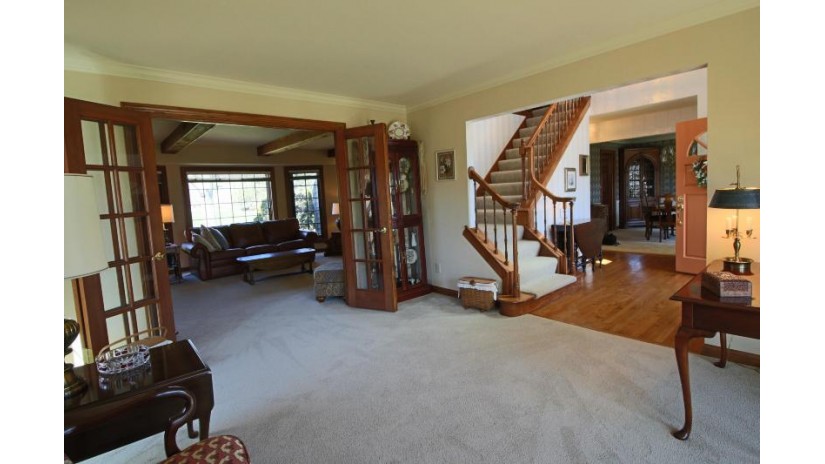 4625 Shagbark Ln Brookfield, WI 53005 by Lannon Stone Realty LLC $647,000