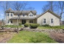 N31W23552 Woodstream Ct, Pewaukee, WI 53072 by RE/MAX Service First Lake Country $599,900