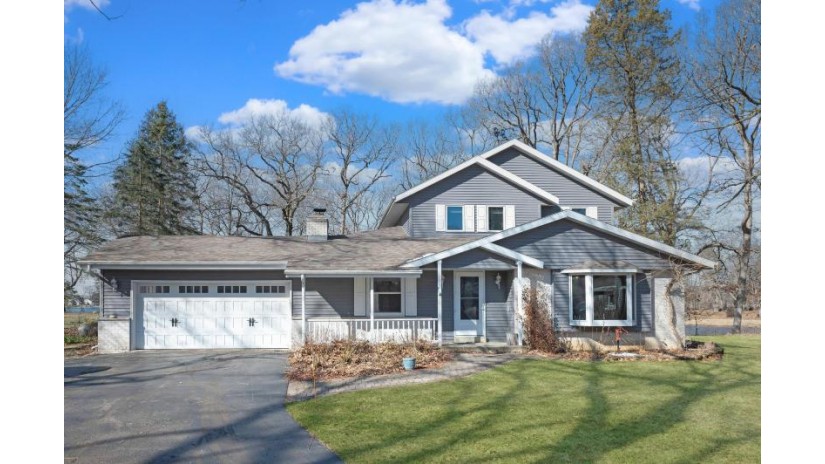 929 N Genesee Woods Dr Summit, WI 53066 by Compass RE WI-Lake Country $998,000