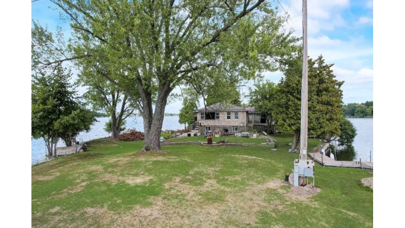 0 Beach Dr Waterford, WI 53185 by Doering & Co Real Estate, LLC $499,900