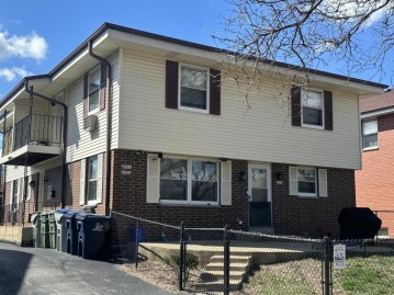 4331 W Tripoli Ave, Milwaukee, WI 53220-2100