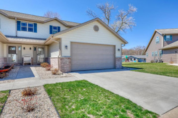 1320 Legion Cir, West Bend, WI 53090