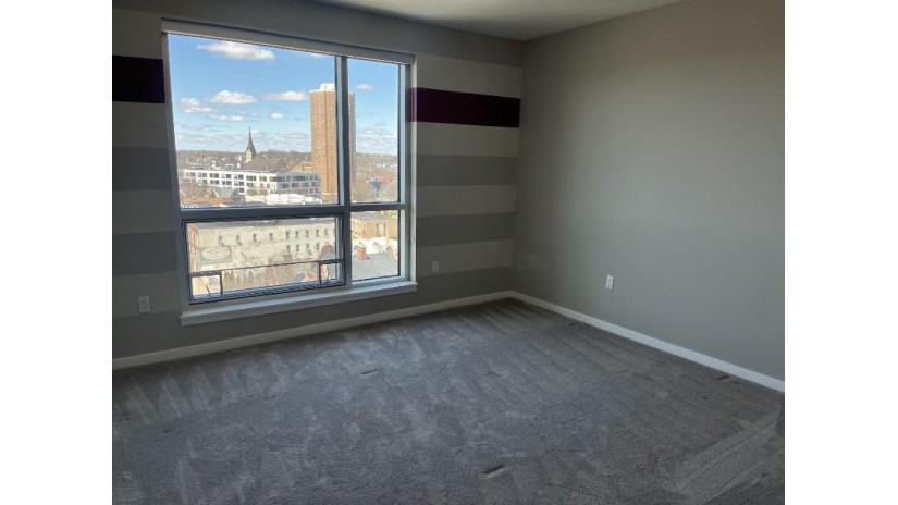 1522 N Prospect Ave 802 Milwaukee, WI 53202 by Smart Asset Realty Inc $4,795