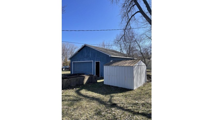 628 Garrison Ave Nekoosa, WI 54457 by Homestead Advisors $79,900