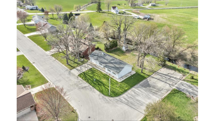 402 E North St Brownsville, WI 53006 by Birchwood Properties LLC $299,999