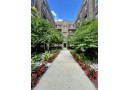 2009 N Prospect Ave 22, Milwaukee, WI 53202 by Compass RE WI-Northshore $340,000