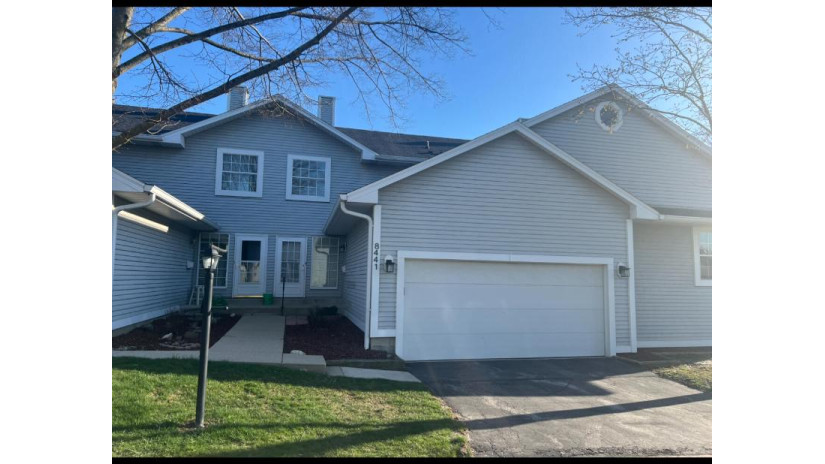 8441 S 76th St Franklin, WI 53132 by Lyon Realty, LLC - Milwaukee $284,900