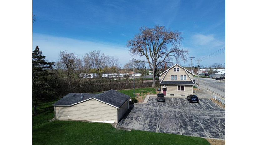 10527 Northwestern Ave Caledonia, WI 53126 by TerraNova Real Estate $349,900