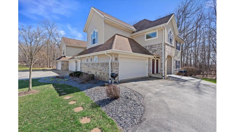 5373 W Cobblestone Way D Franklin, WI 53132 by Redfin Corporation $314,900