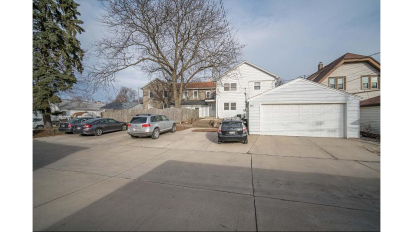 3661 S Clement Ave Milwaukee, WI 53207 by EXP Realty, LLC~MKE $595,000