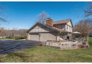 460 Woodridge Cir, Brookfield, WI 53005 by Ogden & Company, Inc. $529,900