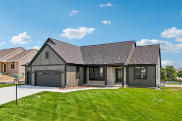 701 Panorama Dr, Waukesha, WI 53188