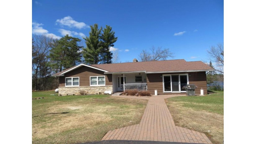 W6852 Edward Drive Merrill, WI 54452 by First Weber - homeinfo@firstweber.com $380,000