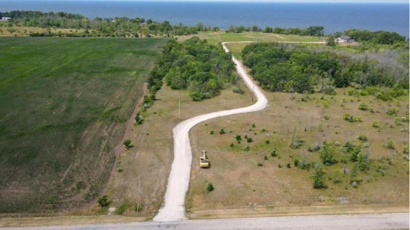 4.08 Acres on Debroux Rd Sturgeon Bay, WI 54235 by Scs Real Estate - Phone: 715-370-3037 $350,000