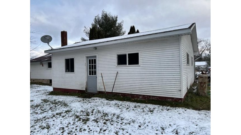 N8655 Clark Street Willard, WI 54493 by Century 21 Gold Key - Phone: 715-387-2121 $90,000