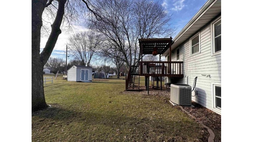 422 North Hume Avenue Marshfield, WI 54449 by Brock And Decker Real Estate, Llc $284,000