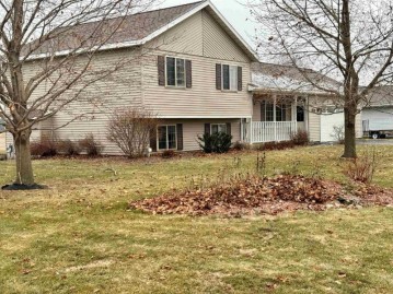 7955 Hemlock Street, Hewitt, WI 54449