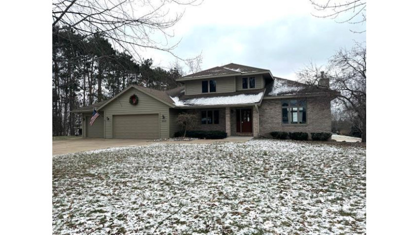 3609 Hidden Links Drive Wausau, WI 54403 by Quinn Real Estate - Phone: 715-573-0970 $439,900