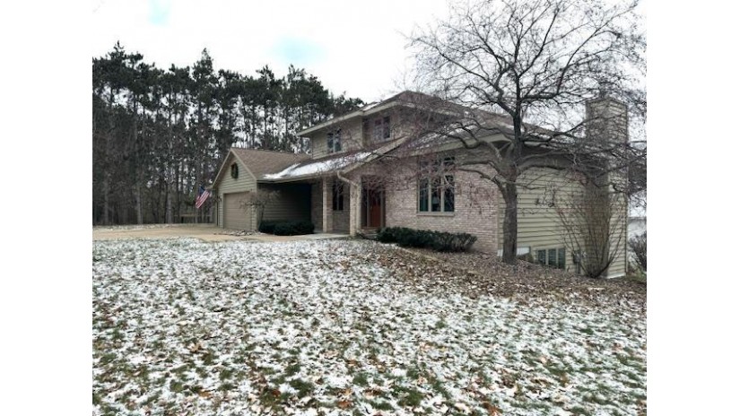 3609 Hidden Links Drive Wausau, WI 54403 by Quinn Real Estate - Phone: 715-573-0970 $439,900