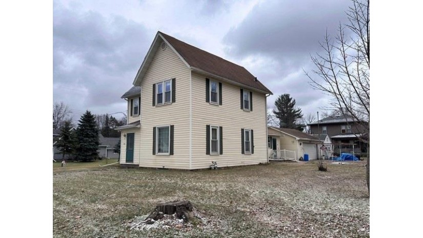 209 West South Street Loyal, WI 54446 by Century 21 Gold Key - Phone: 715-387-2121 $150,000