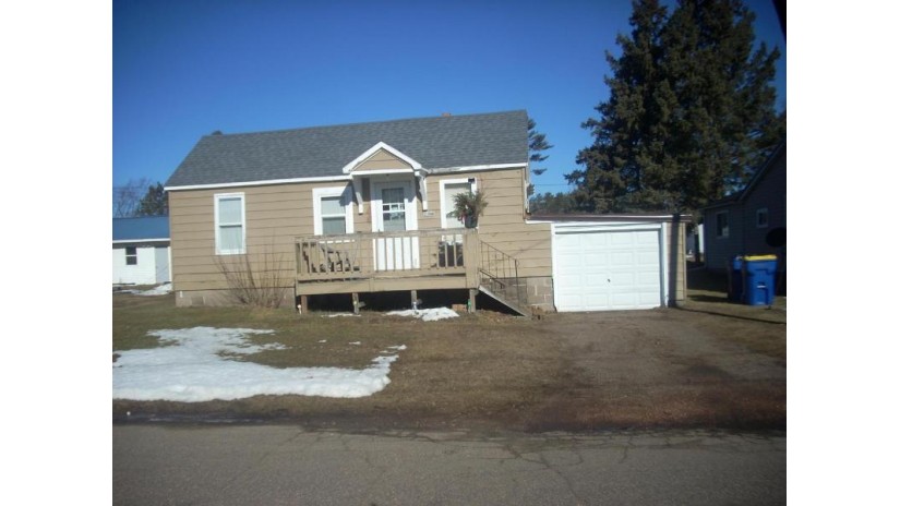 2304 Sturdevant Street Merrill, WI 54452 by Re/Max Excel - Phone: 715-212-3967 $60,000