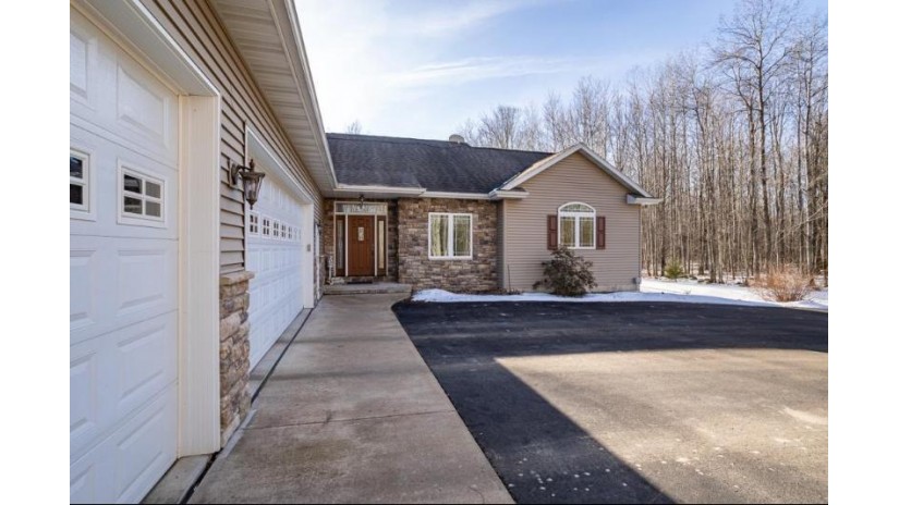 165363 Kellner Drive Schofield, WI 54476 by Coldwell Banker Action - Main: 715-359-0521 $530,000
