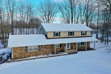 114 Barry'S Cove, Medford, WI 54451