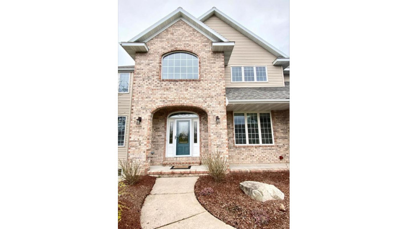 4011 Stoneridge Drive Wausau, WI 54403 by Amaximmo Llc - Phone: 715-841-0015 $564,000