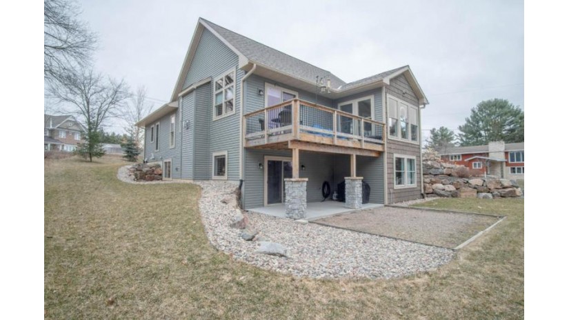312 North 32nd Avenue Wausau, WI 54401 by Re/Max Excel - Phone: 715-581-9013 $465,000