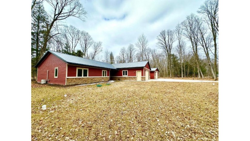 W5549 Fairway Drive Langlade, WI 54465 by Integrity Realtors Llc - Office: 715-627-4181 $389,000