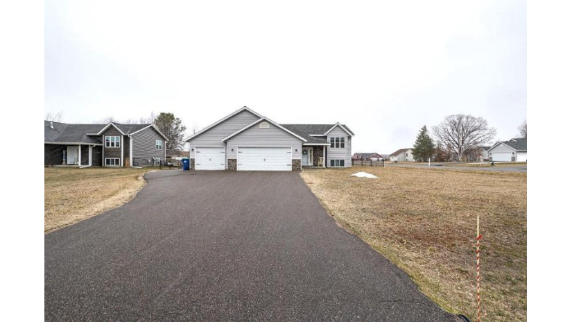 2540 Moondance Drive Kronenwetter, WI 54455 by Re/Max Excel - Phone: 715-581-1742 $310,000