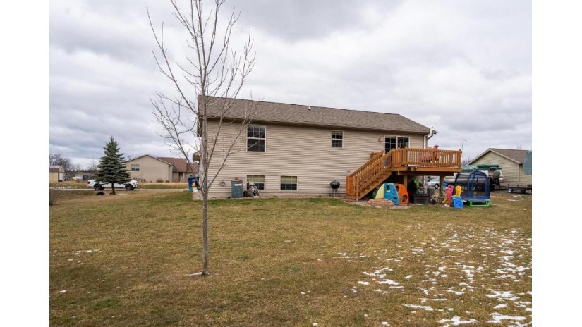 2499 Sunny Meadow Drive Kronenwetter, WI 54455 by First Weber - homeinfo@firstweber.com $299,900