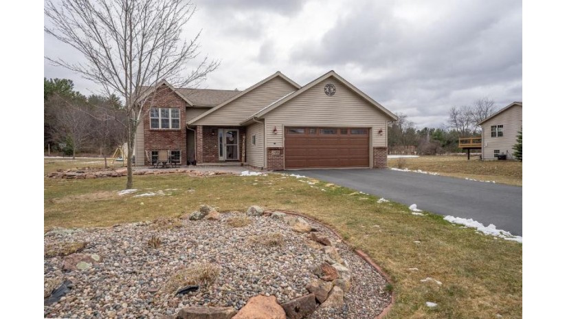 2499 Sunny Meadow Drive Kronenwetter, WI 54455 by First Weber - homeinfo@firstweber.com $299,900