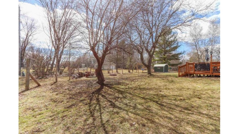 2014 East Becker Road Marshfield, WI 54449 by Nexthome Hub City - Phone: 715-207-9300 $239,900