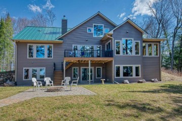 8221 Trails End Road, Land O Lakes, WI 54540