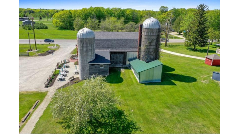 6216 Hwy 42 Egg Harbor, WI 54209 by Shorewest Realtors $890,000